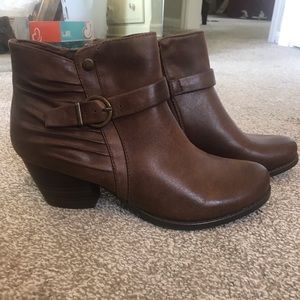 New brown booties
